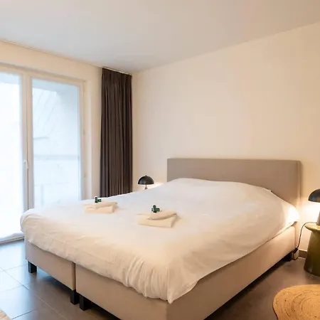 Papa Figos - Classy And Spacious 2 Bedroom Ostenda