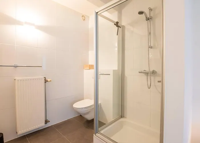 Papa Figos - Classy And Spacious 2 Bedroom Oostende