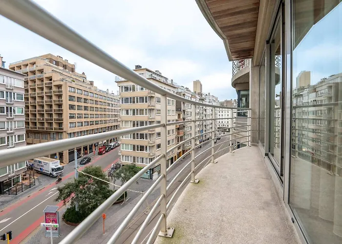 Appartement Papa Figos - Classy And Spacious 2 Bedroom Oostende